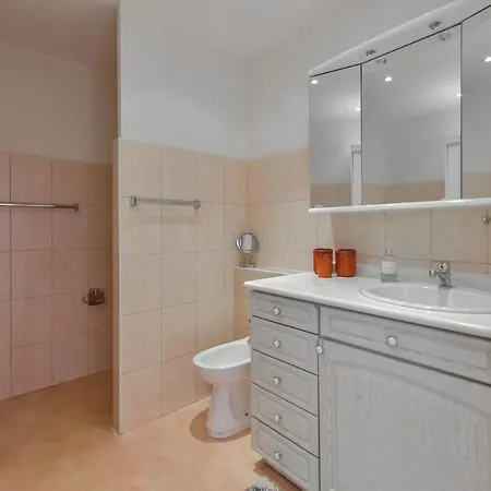 Kikiloue Rare Rooftop Terrace With Breathtaking View Over The Bay Apartment Cannes