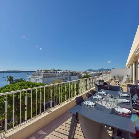 Apartment Kikiloue Rare Rooftop Terrace With Breathtaking View Over The Bay Cannes