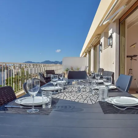 Appartement Kikiloue Rare Rooftop Terrace With Breathtaking View Over The Bay Cannes